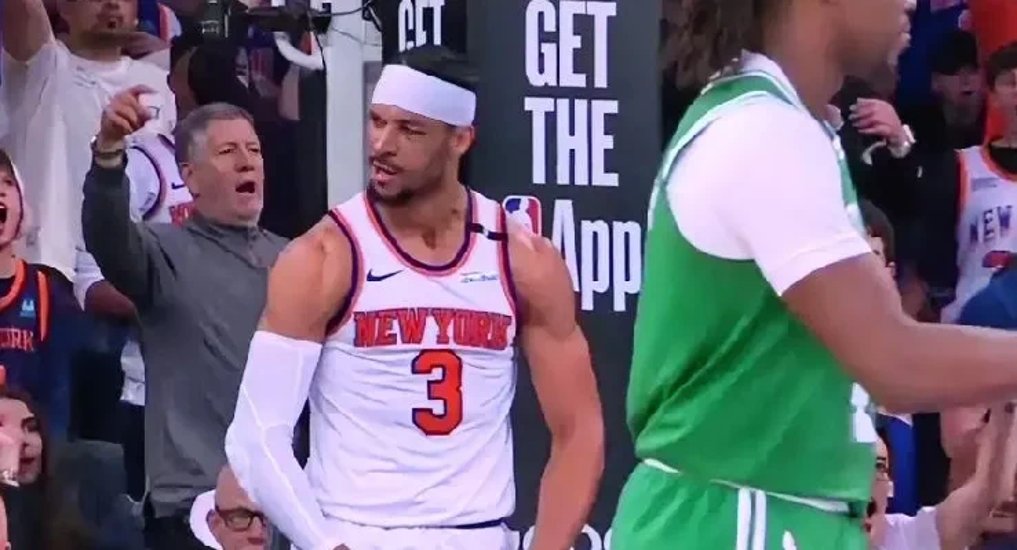 包含尼克斯绝杀辽宁队，霍勒迪统治全场的词条