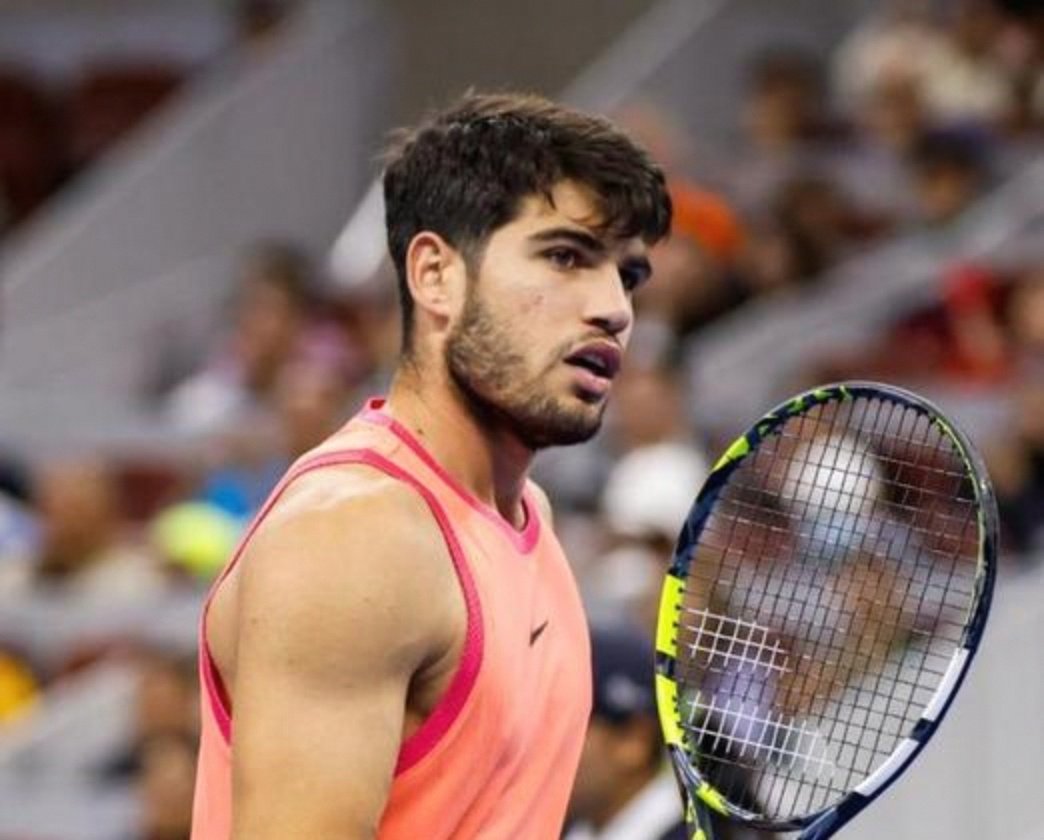 开云体育-拉沃尔杯力克澳网，阿尔卡拉斯扛起全队