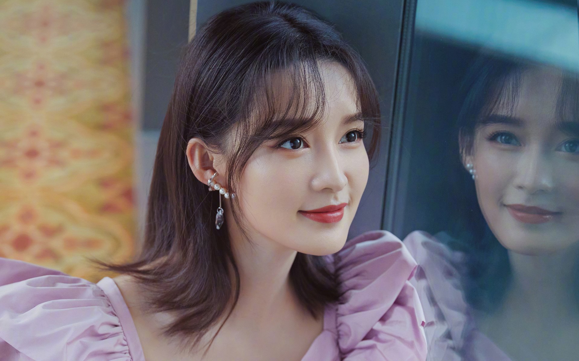 铁骑撕裂夜幕，蓝蜂之刺穿高原，詹姆斯彻底打爆防线，黄蜂关键战突围掘金