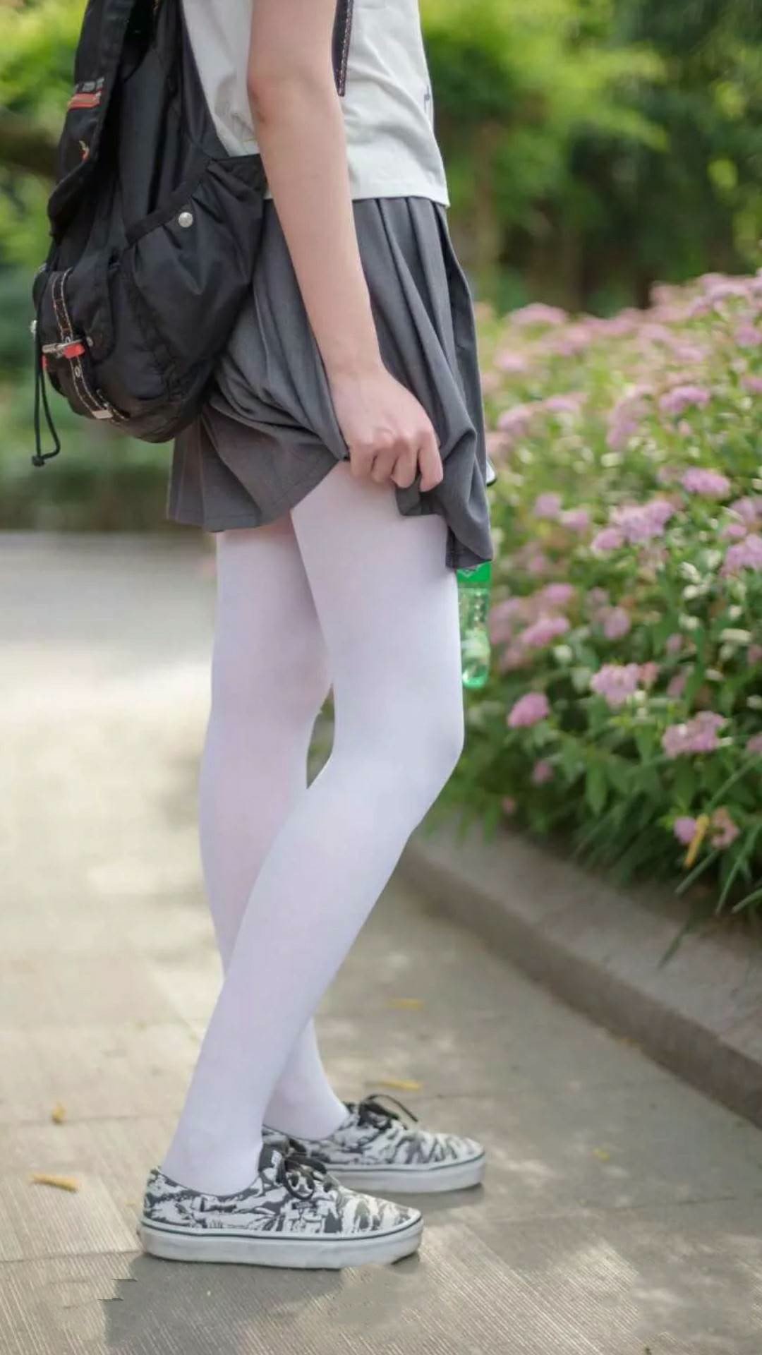 双城记,当拜仁遭遇阻击时,美国队正在冰岛拉开比分