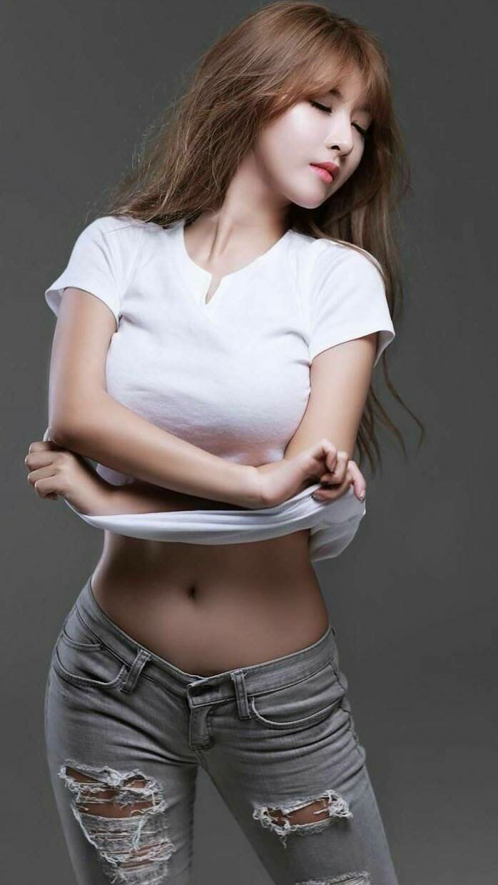 开云体育在线-冰与火的绝唱，当维京战吼遭遇东欧铁骑，莫德里奇在2026世界杯E组奏响最后的魔笛